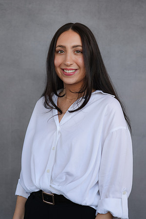 Gabriella headshots 03