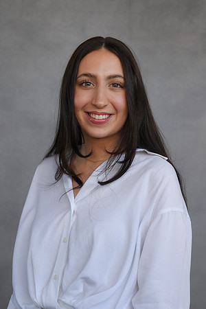 Gabriella headshots 07