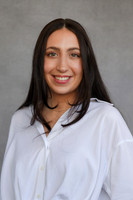 Gabriella headshots 17