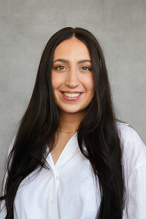 Gabriella headshots 39