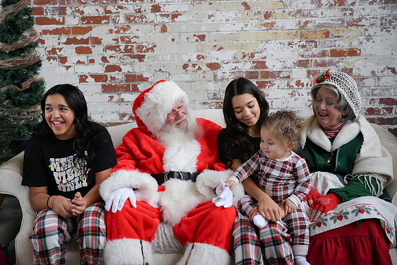 2024 Santa [Houghtaling] 23