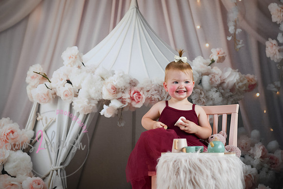 Leah [turns two] 073