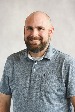 Ed Isabella [headshots] 27