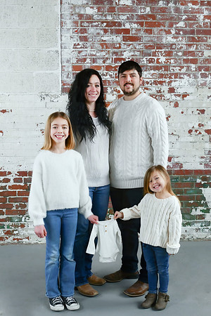 2026 Beard Family Photos 145