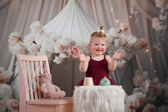 Leah [turns two] 104