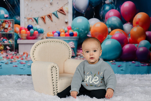 Graham Turns ONE 060