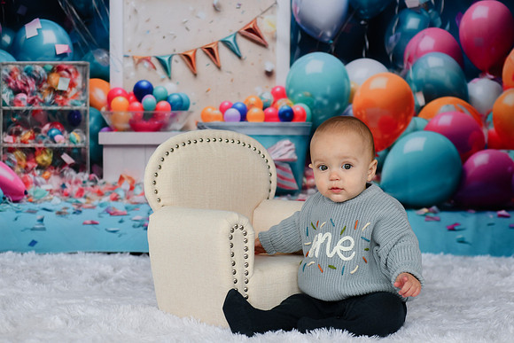 Graham Turns ONE 062