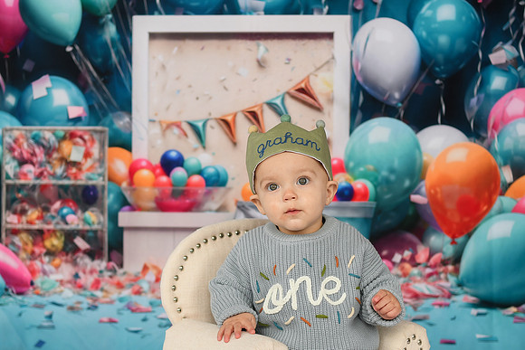 Graham Turns ONE 069