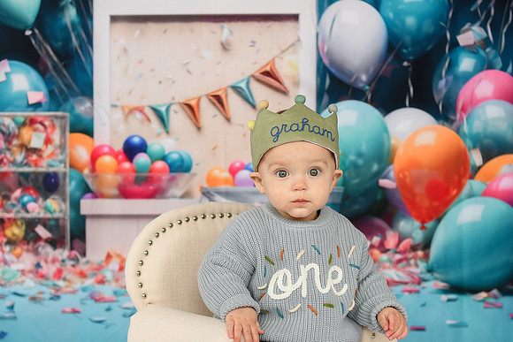 Graham Turns ONE 070