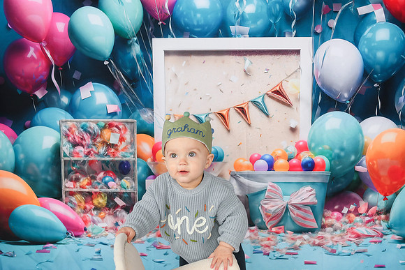 Graham Turns ONE 093