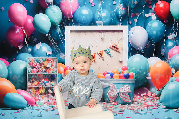 Graham Turns ONE 096