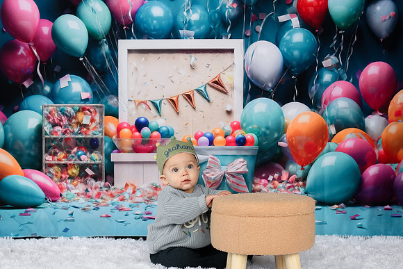 Graham Turns ONE 099