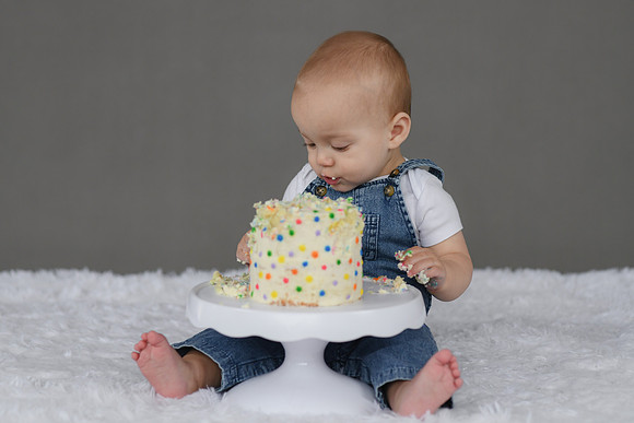 Graham Turns ONE 552