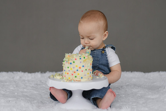 Graham Turns ONE 594