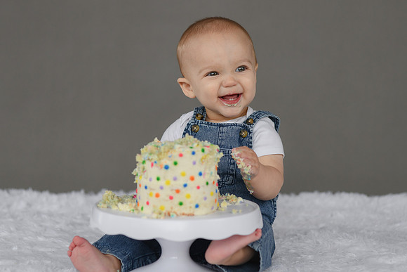 Graham Turns ONE 693