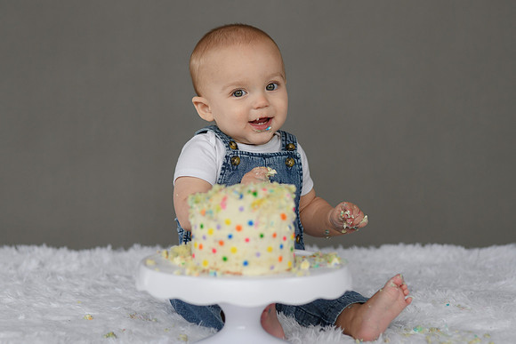 Graham Turns ONE 717