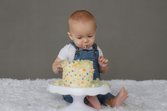Graham Turns ONE 736