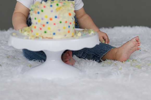 Graham Turns ONE 1033