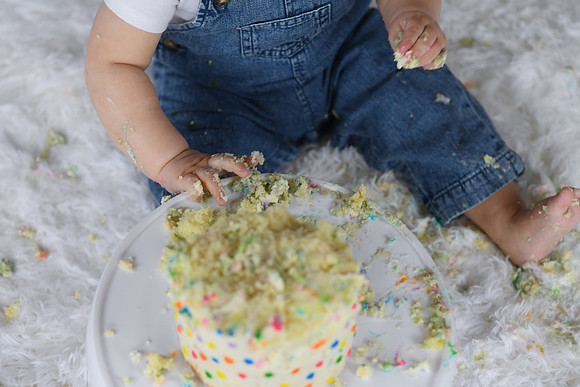 Graham Turns ONE 1037