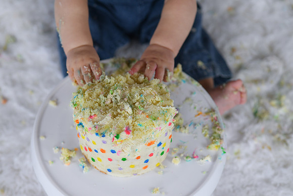 Graham Turns ONE 1043