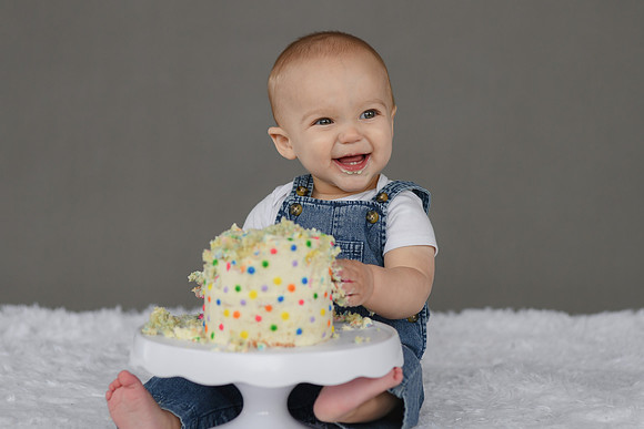 Graham Turns ONE 689