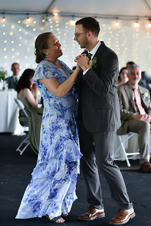 Carter & Marlah Reception [Mother Son Dance] 106