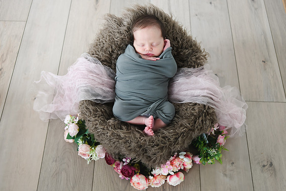 Mary Newborn 002