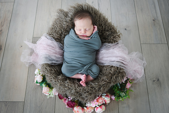Mary Newborn 012