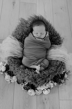 Mary Newborn 014