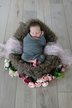Mary Newborn 016