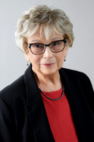 Barbara Headshot 09a