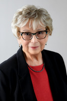Barbara Headshot 10a