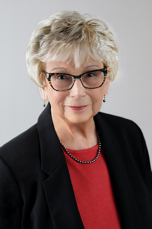 Barbara Headshot 10a edited 2