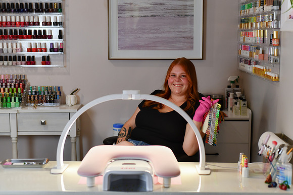 Blush Beauty Bar [Nail Tech] 30