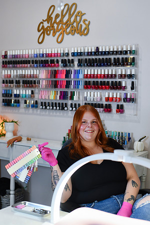 Blush Beauty Bar [Nail Tech] 64
