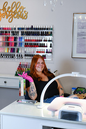 Blush Beauty Bar [Nail Tech] 68