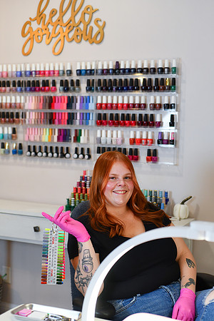 Blush Beauty Bar [Nail Tech] 72