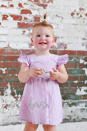 Leah [turns two] 119