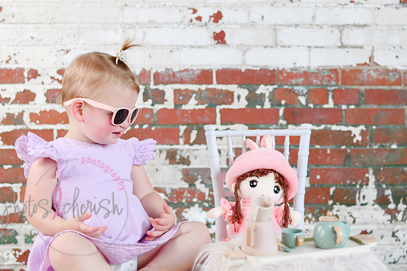 Leah [turns two] 151