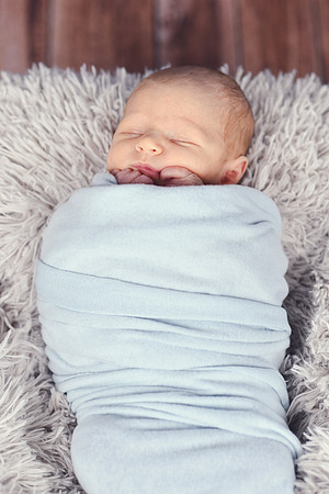 Noah Newborn 021