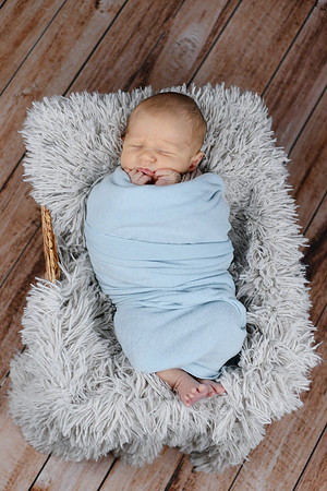 Noah Newborn 015