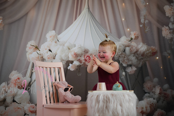 Leah [turns two] 114
