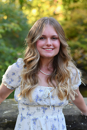 Gwen Class of 2025 [all proofs] 028