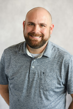 Ed Isabella [headshots] 34