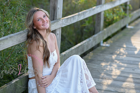Marin Senior Peek 17