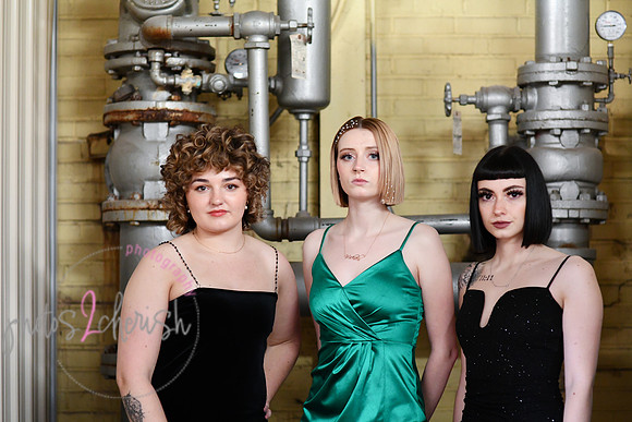Salon Rootz [group shots indoor] 054