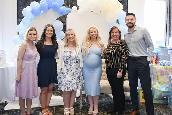 L Baby Shower 200
