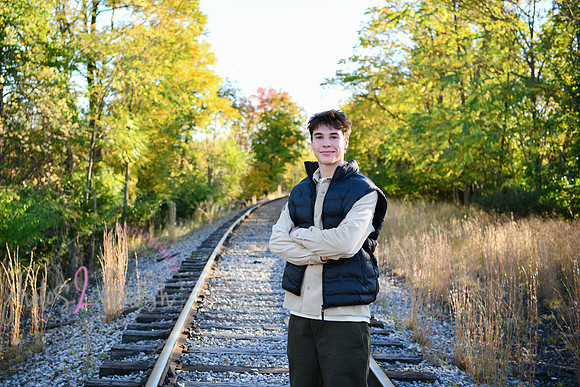 Caleb [class of 2027] 007