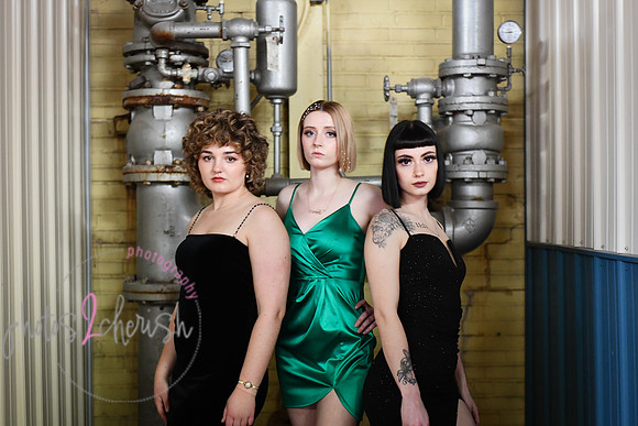 Salon Rootz [group shots indoor] 038
