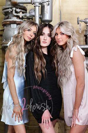 Salon Rootz [group shots indoor] 094